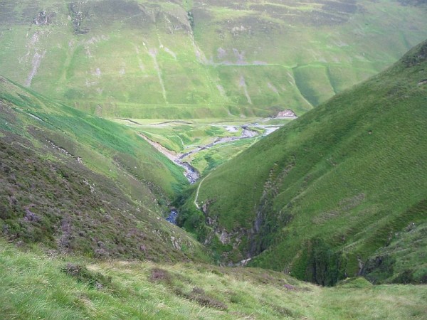 U- and V-shaped valleys